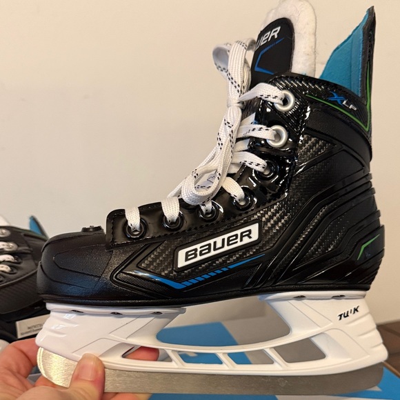 Bauer Other - Bauer XLP Youth Ice Hockey Skates *New*